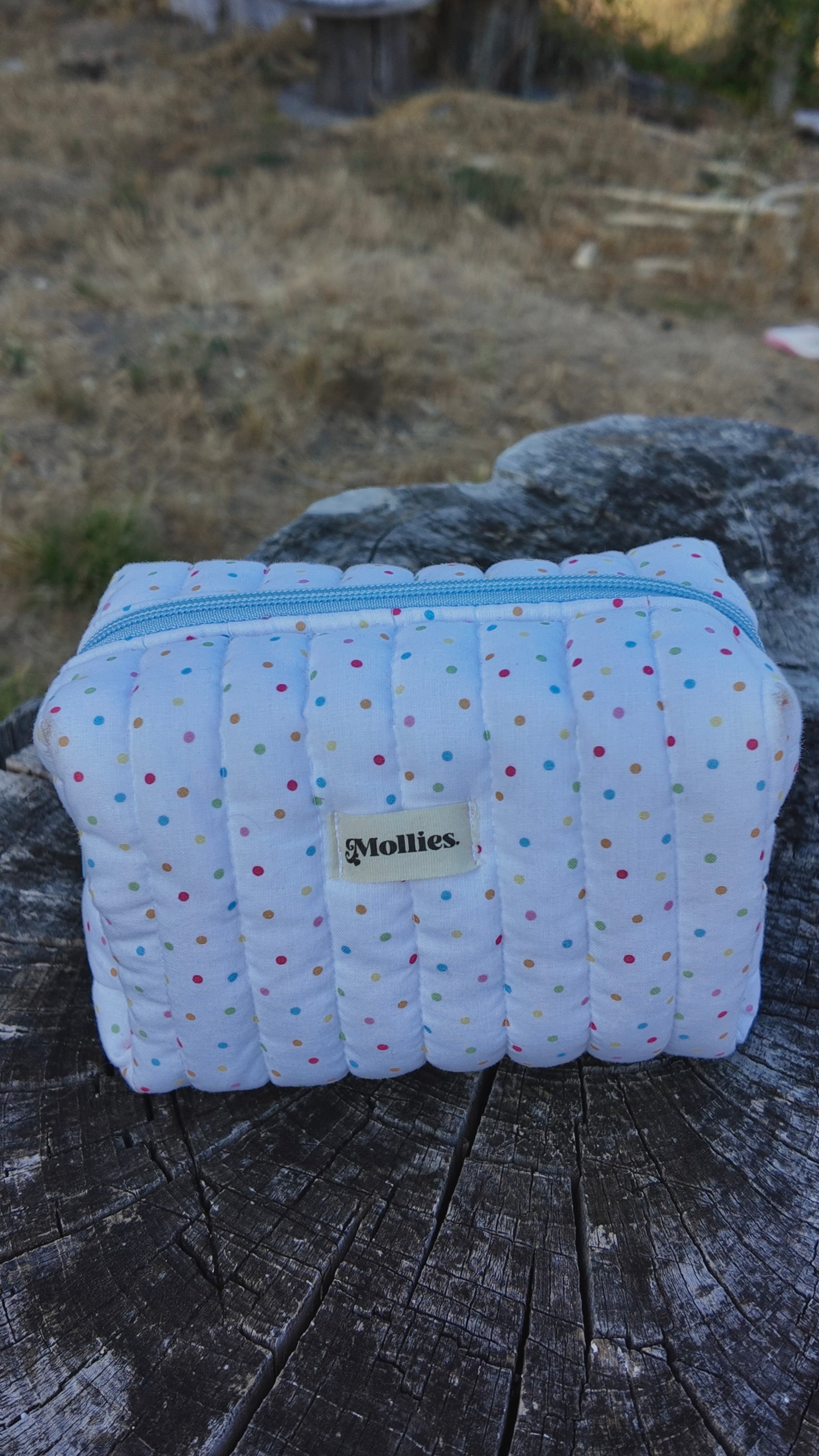 Neceser Box Mediano  -  Blanco Topitos de Colores